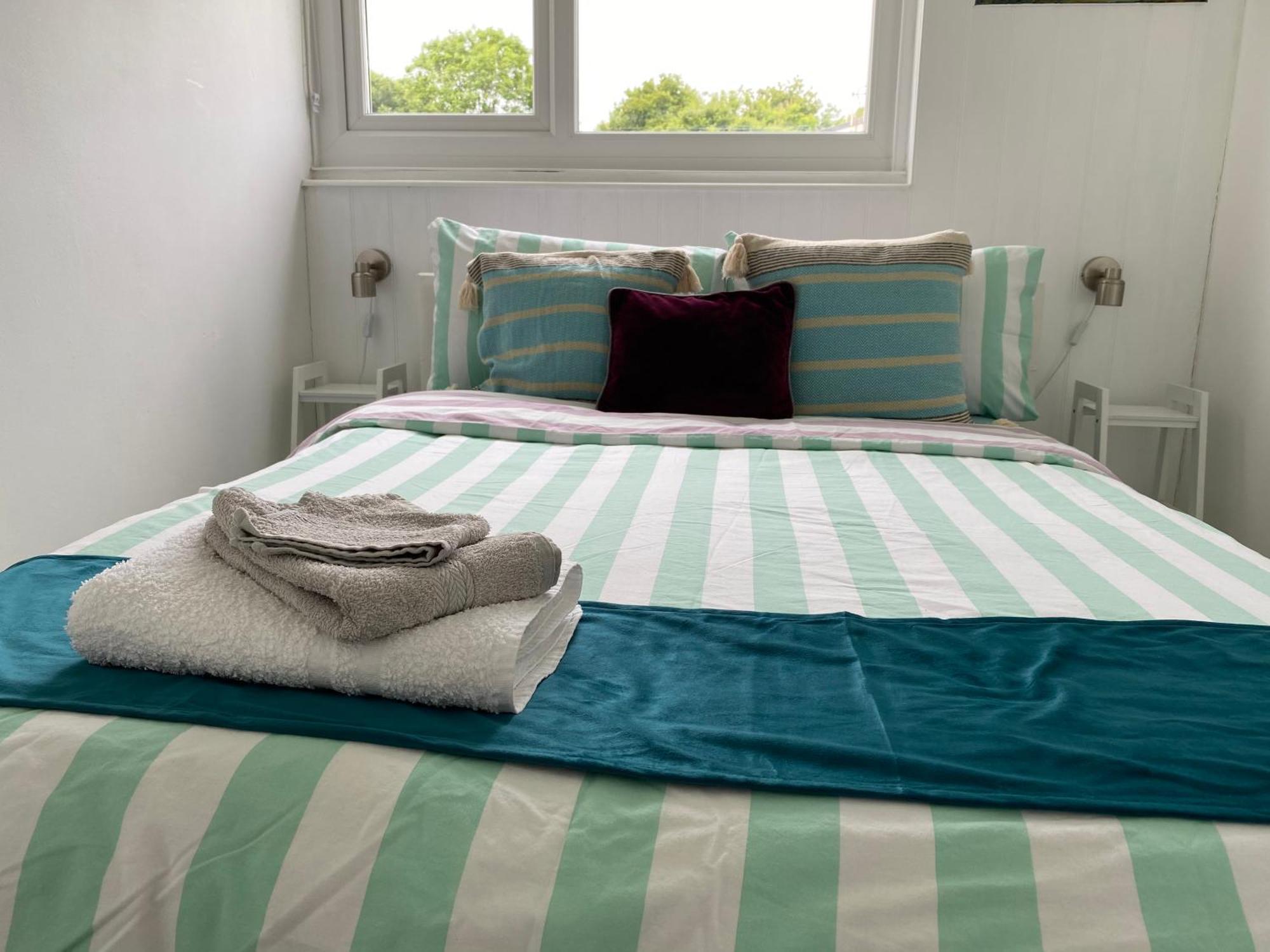 Appartement Dart Dream à Dartmouth Extérieur photo